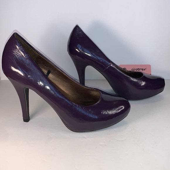 Size 8 Deep Purple / Eggplant Heels - Picture 5 of 15